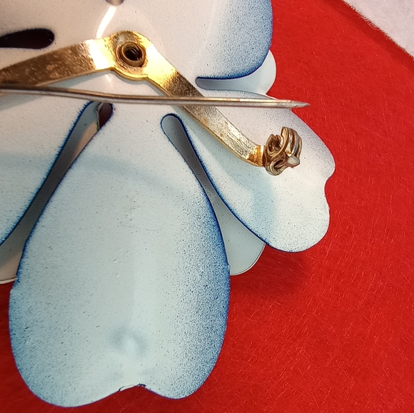 Vintage Red White and Blue Flower Brooch Pin Fat Petal Patriotic - Picture 7 of 8